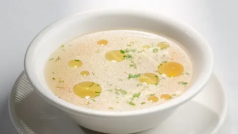 Куриный суп с лапшой